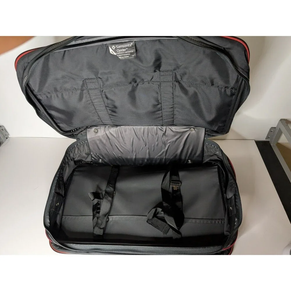 Vtg Samsonite Oyster Garment Bag 1987 Black Red Trim Fold-Out Travel Luggage USA